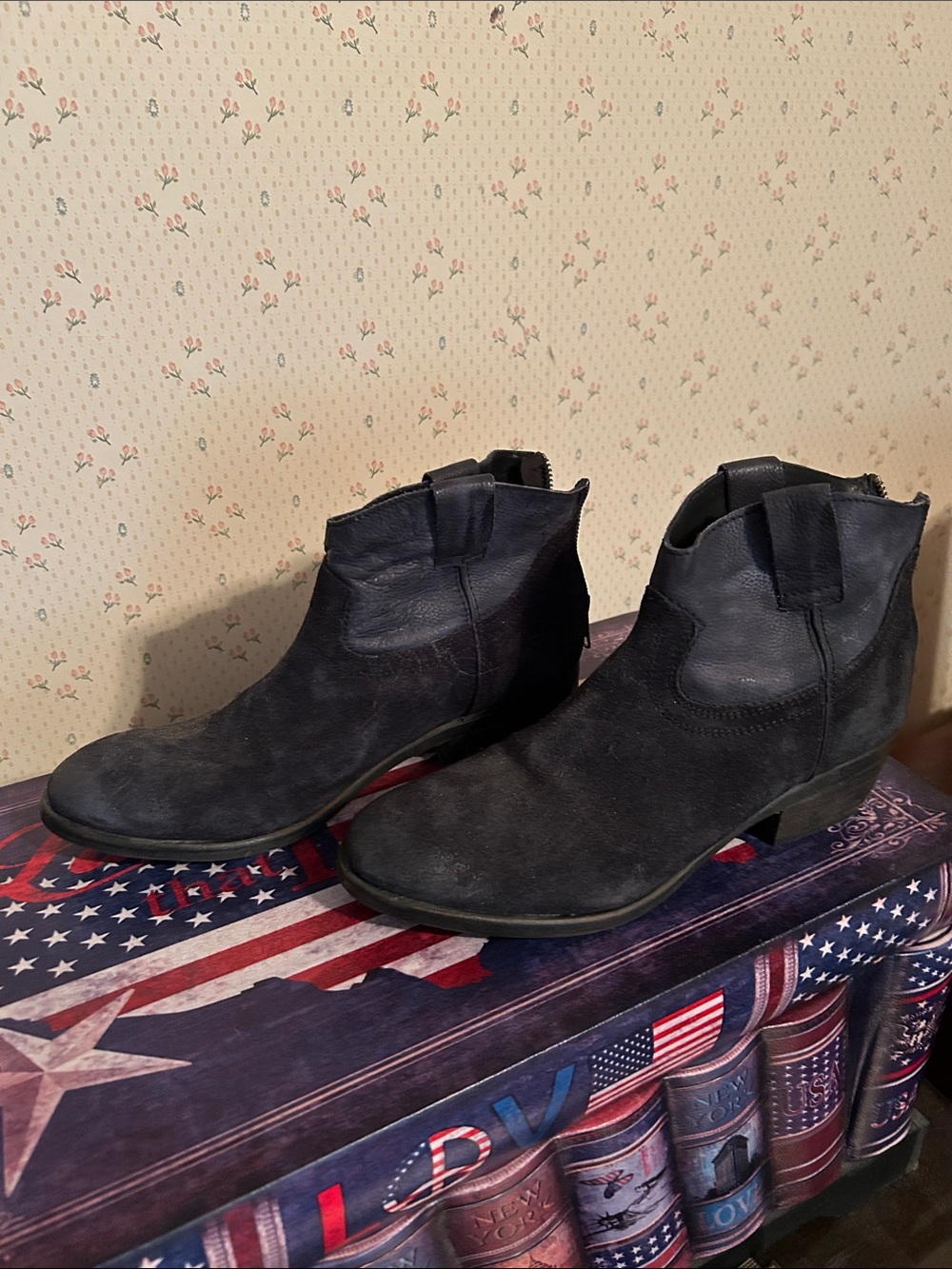 Gorgeous Steve Madden Booties